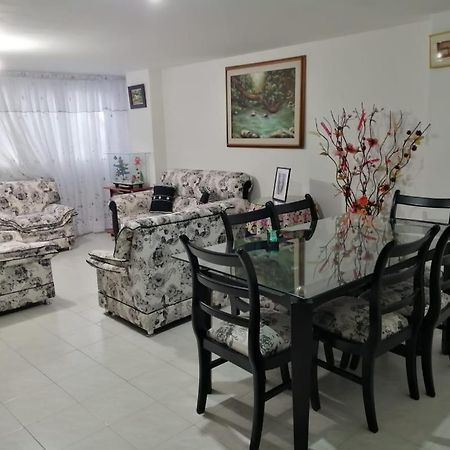Hostal Dante San Gil Bagian luar foto